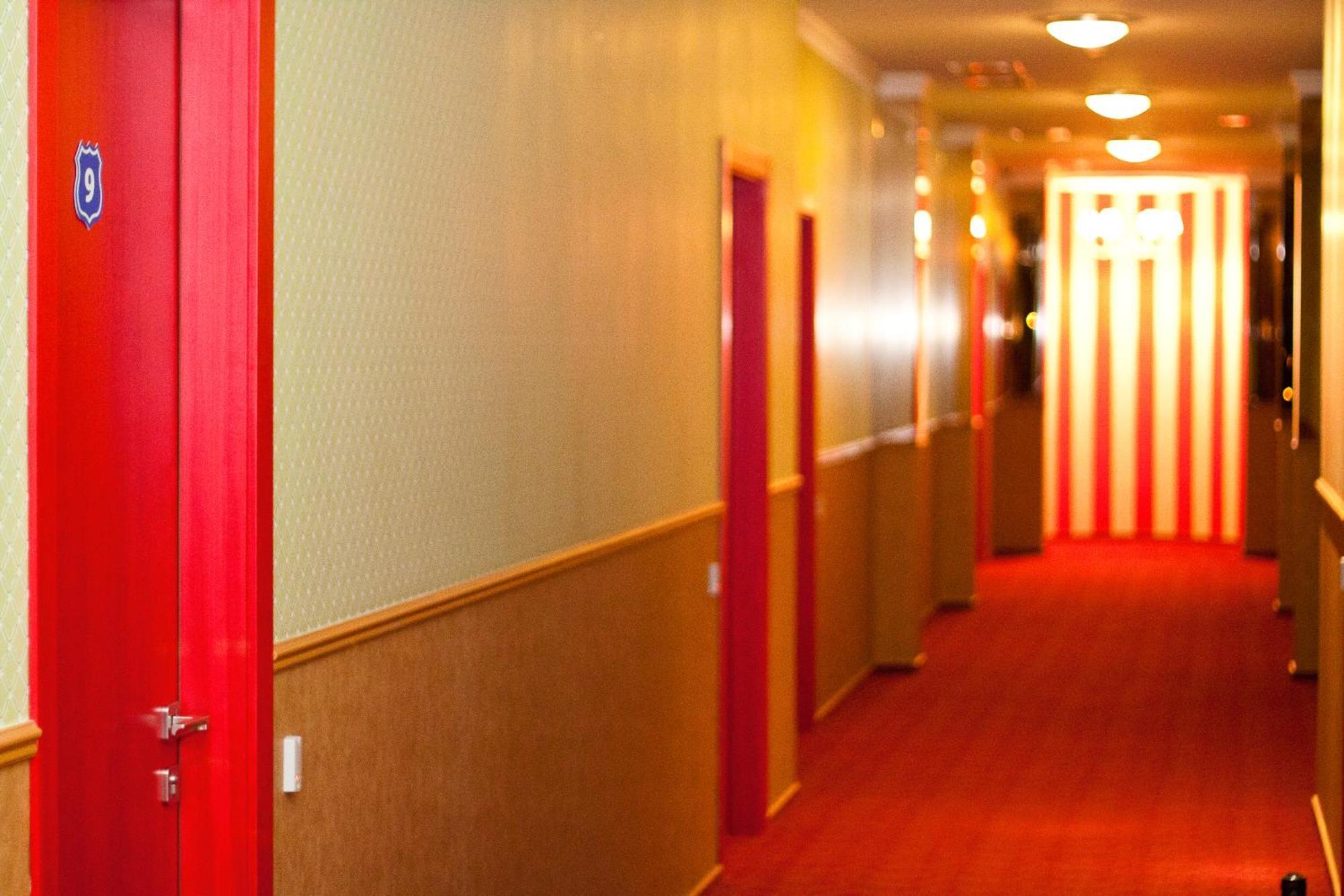 Road Star Hotel Dnipro Exterior photo