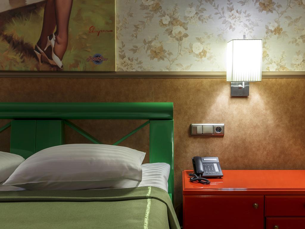 Road Star Hotel Dnipro Exterior photo
