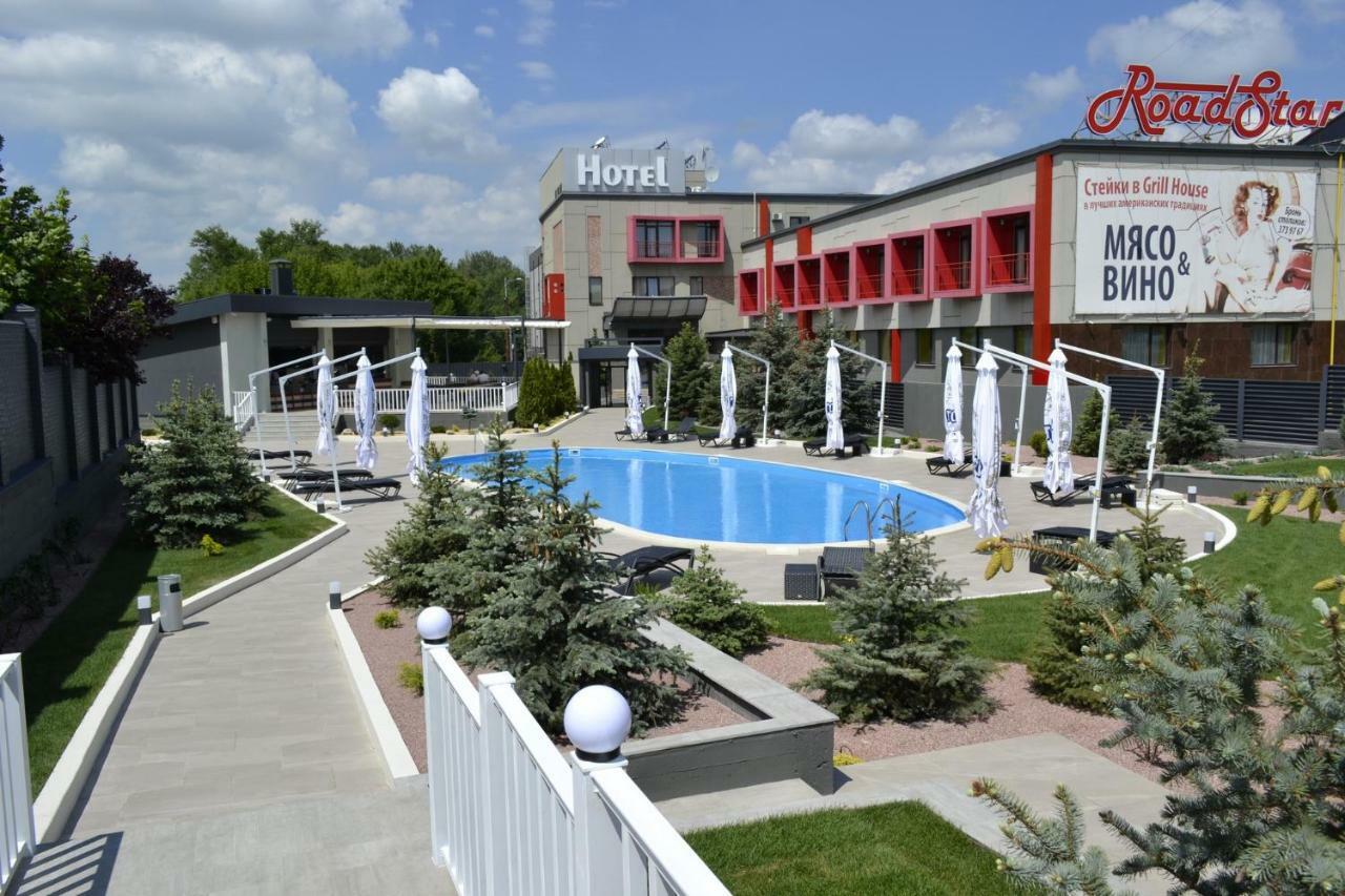 Road Star Hotel Dnipro Exterior photo
